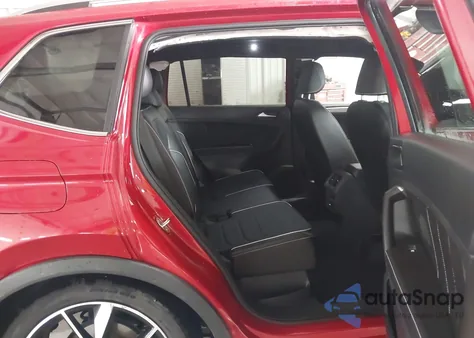 2024 Volkswagen Tiguan 2.0T Sel R-Line z USA, uszkodzony, nr VIN 3VV4B7AX0RM056340